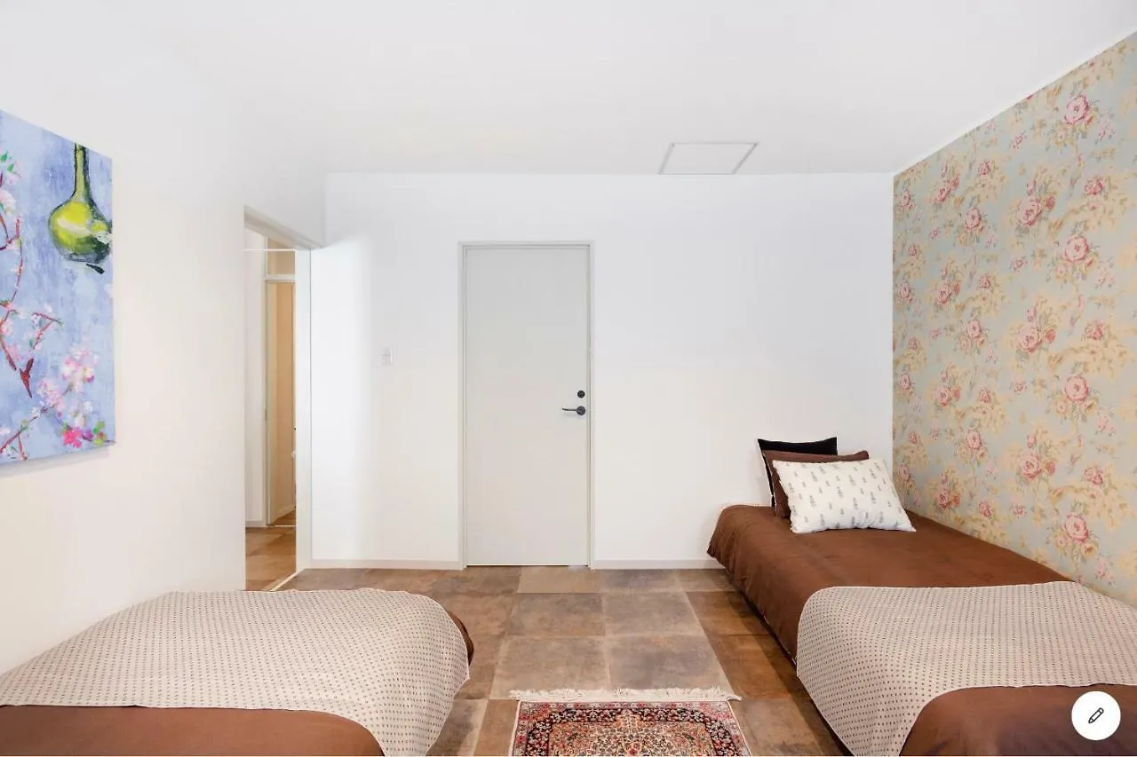 Πανσιόν 8Q Gojo Suites Κιότο